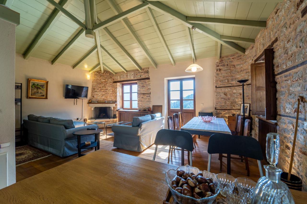 Maisonette Korfes-Κορφές-Μ Δύο Αυτόνομοι Όρoφοι Της Βίλας Κορφές Για Οικογένειες Και Μικρές Παρέες Karpenísion Eksteriør billede