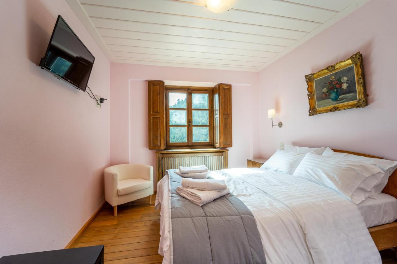 Maisonette Korfes-Κορφές-Μ Δύο Αυτόνομοι Όρoφοι Της Βίλας Κορφές Για Οικογένειες Και Μικρές Παρέες Karpenísion Eksteriør billede
