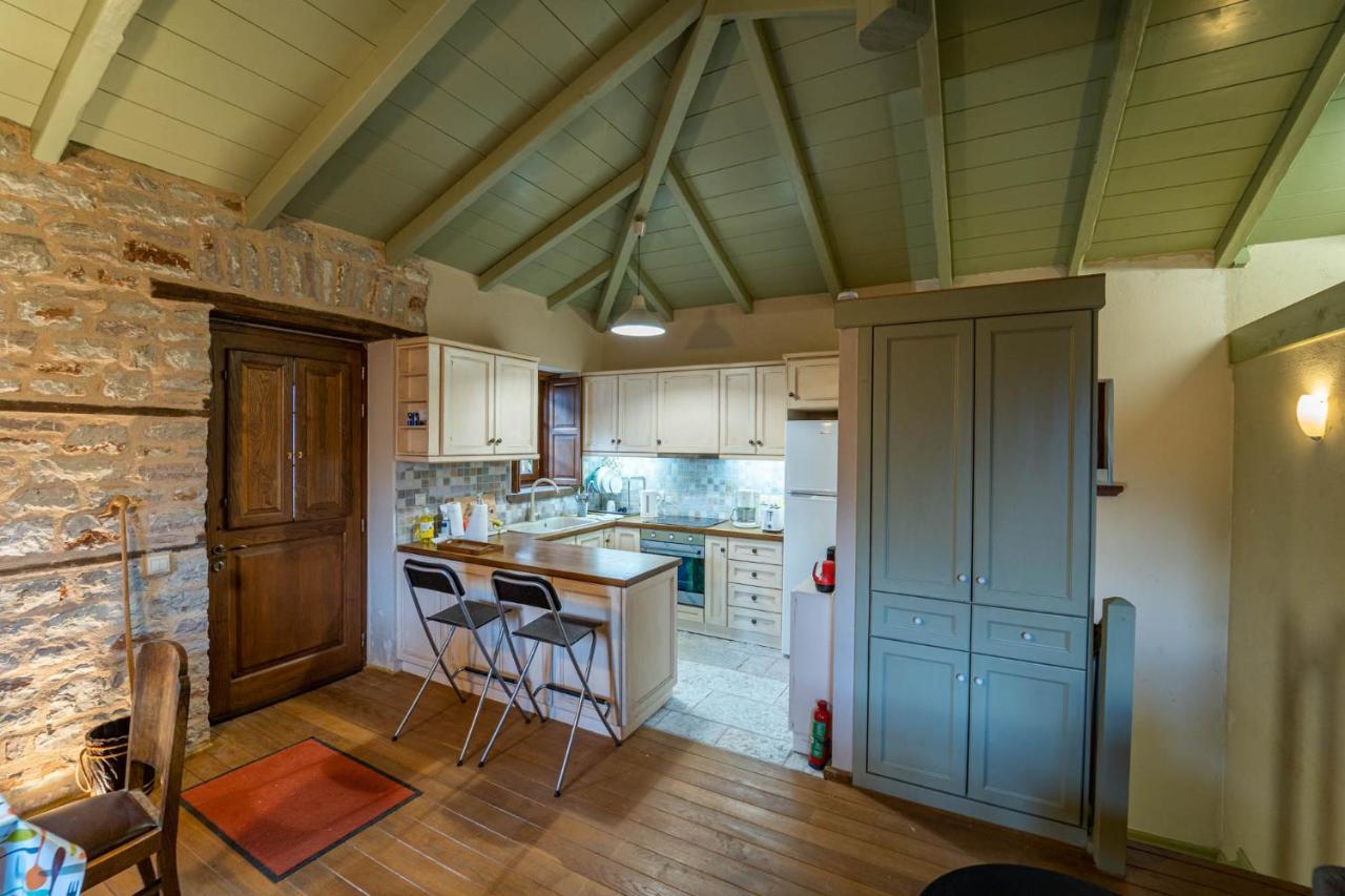 Maisonette Korfes-Κορφές-Μ Δύο Αυτόνομοι Όρoφοι Της Βίλας Κορφές Για Οικογένειες Και Μικρές Παρέες Karpenísion Eksteriør billede