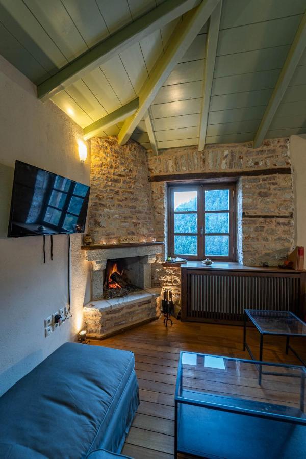 Maisonette Korfes-Κορφές-Μ Δύο Αυτόνομοι Όρoφοι Της Βίλας Κορφές Για Οικογένειες Και Μικρές Παρέες Karpenísion Eksteriør billede