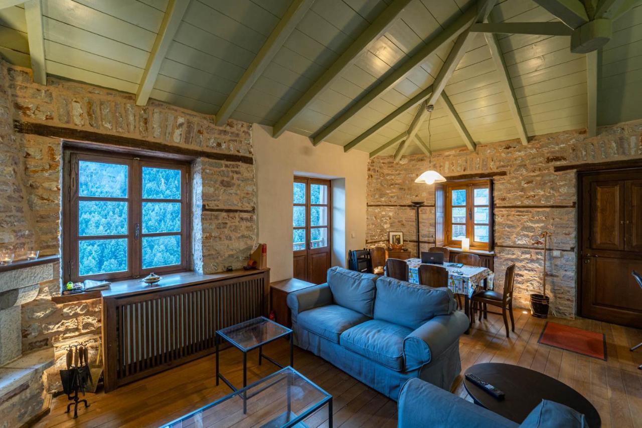 Maisonette Korfes-Κορφές-Μ Δύο Αυτόνομοι Όρoφοι Της Βίλας Κορφές Για Οικογένειες Και Μικρές Παρέες Karpenísion Eksteriør billede